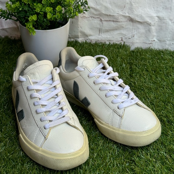 VEJA Extra White Leather Campo Chromefree Trainers SIZE 9 - Picture 4 of 10